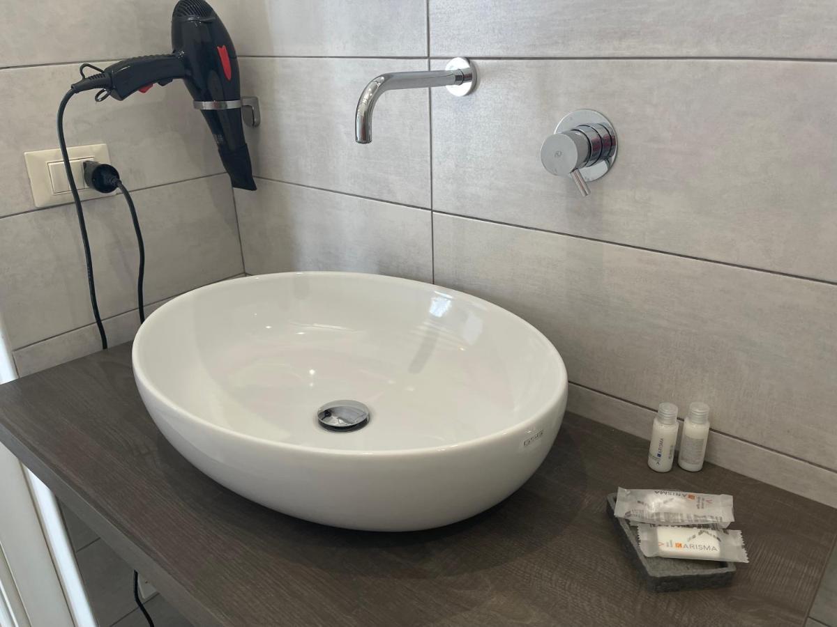 Minioto Rooms Noto Buitenkant foto