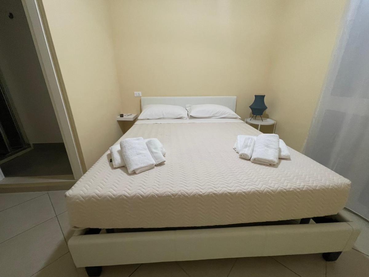 Minioto Rooms Noto Buitenkant foto